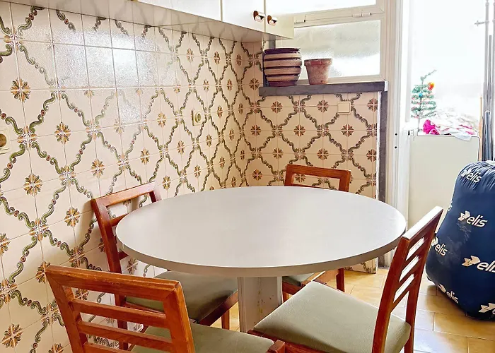 Gasthof The Pearl - - & Cascais