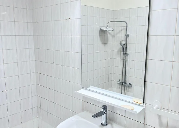 Gasthof The Pearl - - & Cascais